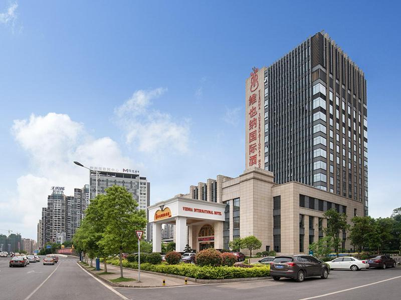 Vienna International Hotel Zhuzhou エクステリア 写真